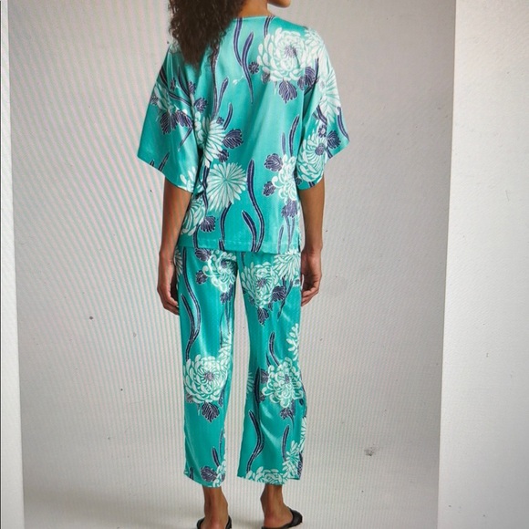 Natori Obi Pajama Set - Picture 2 of 5